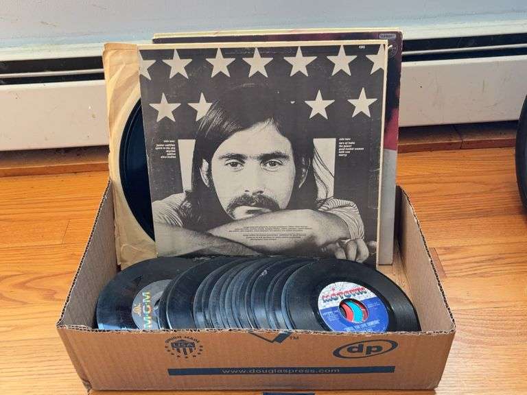 Vintage vinyl and 45rpms records