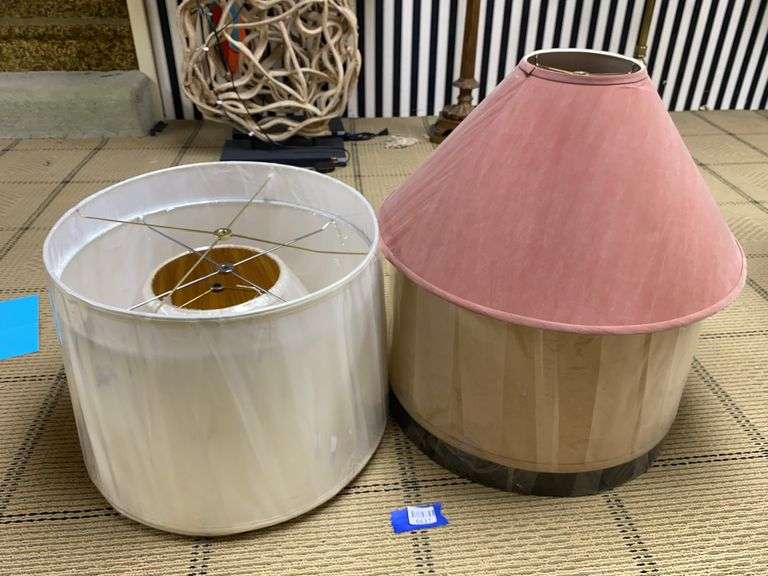 Various lamp shades lot