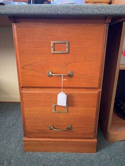 Two oak 2-drawer file cabinets - by the pc take two 16x16x27