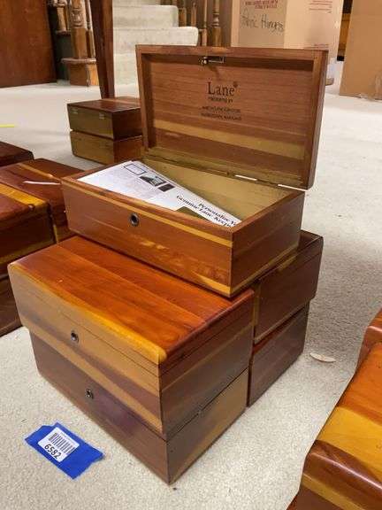 Qty 5: Martin's Fine Furniture/ Hagerstown MD Genuine Lane Keepsake dresser boxes