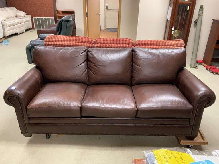 Ethan Allen sofa w/ tack head trim 87x38x32