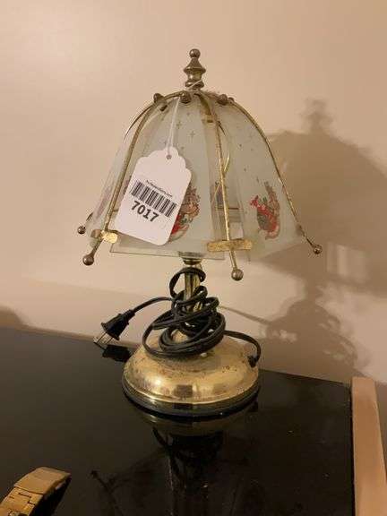 Santa & sleigh Christmas accent lamp