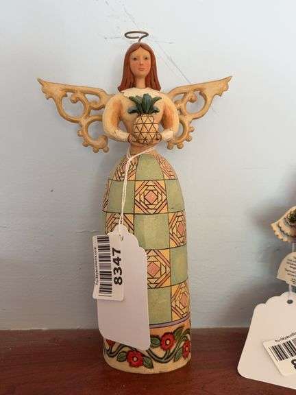 Jim Shore Welcome Angel figure