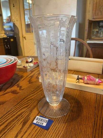 Cambridge elegant glass ROSE POINT vase