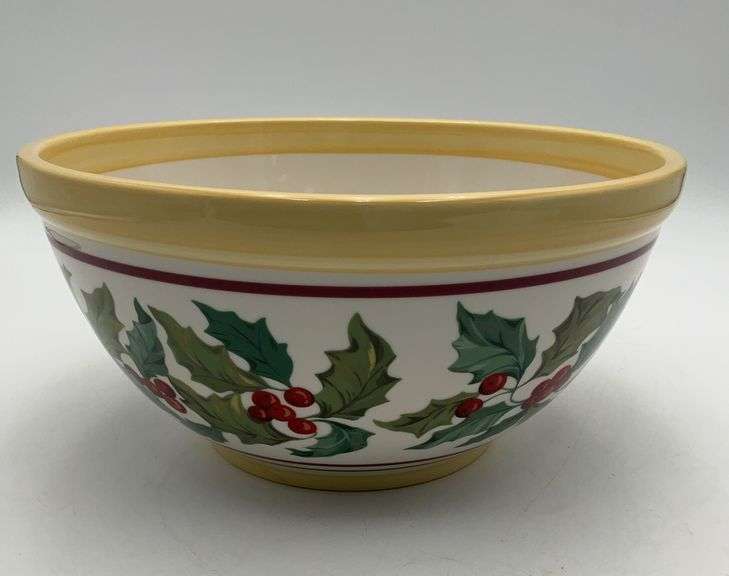 Longaberger Pottery Holly bowl