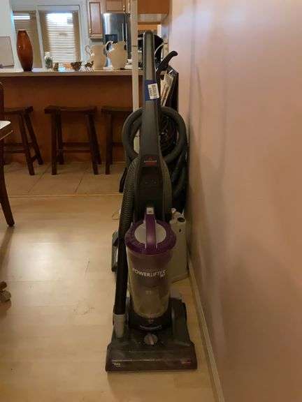 Bissell Powerlifter Plus upright vacuum