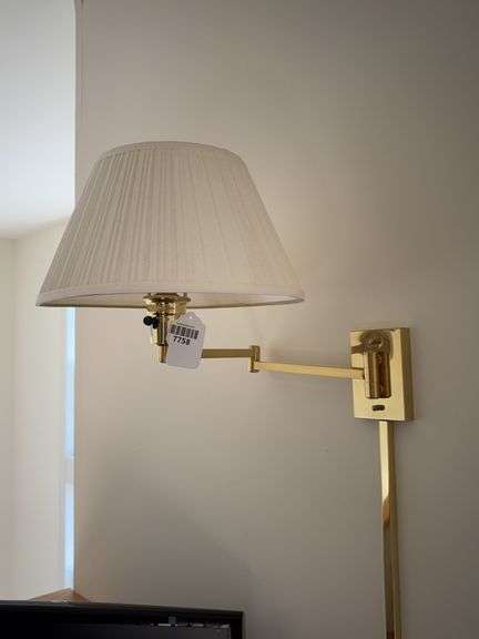 Brass tone swivel wall light w/ shade