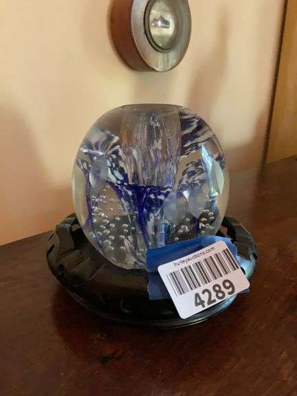 Blue & white art glass paperweight/candleholder w/ cut leaf motifs, w/ wooden base