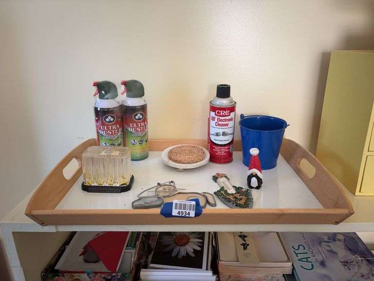 Wooden tray and contents: Hagerstown coin bank, cat suncatcher, thermometer, canned air, misc