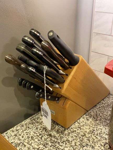 Kitchen knives in block