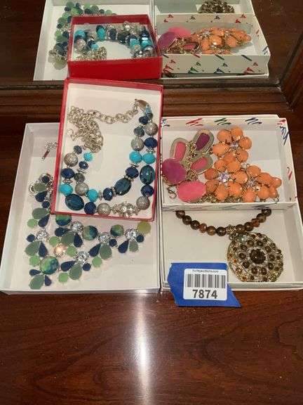 Costume jewelry: beaded necklaces, pendants