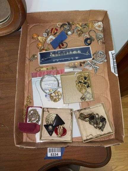 Costume jewelry: earrings, Ten Commandments bracelet