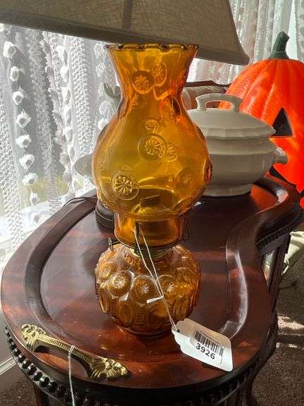 Amber Moon & Star oil lamp w/ matching chimney