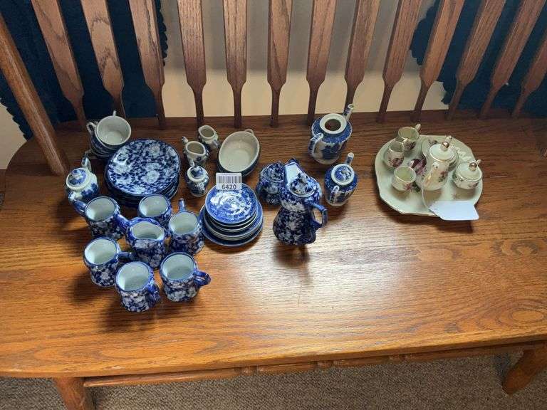 Blue Willow child's dishes, and two small china teasets