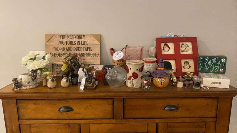 Figurines, glass piggy bank, golf bag mini clock, candles, Christmas items, decor items, misc