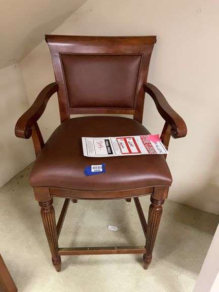 Bar stool/chair w/ padded seat and back panel 25in high