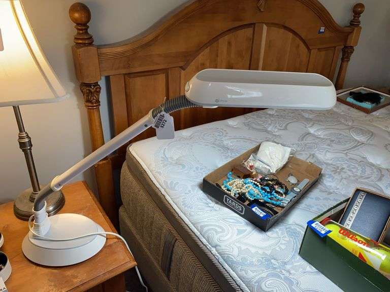 OttLite adjustable table lamp