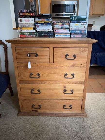 Pine chest of drawers w/ wrought metal pulls - no contents 34x19x35