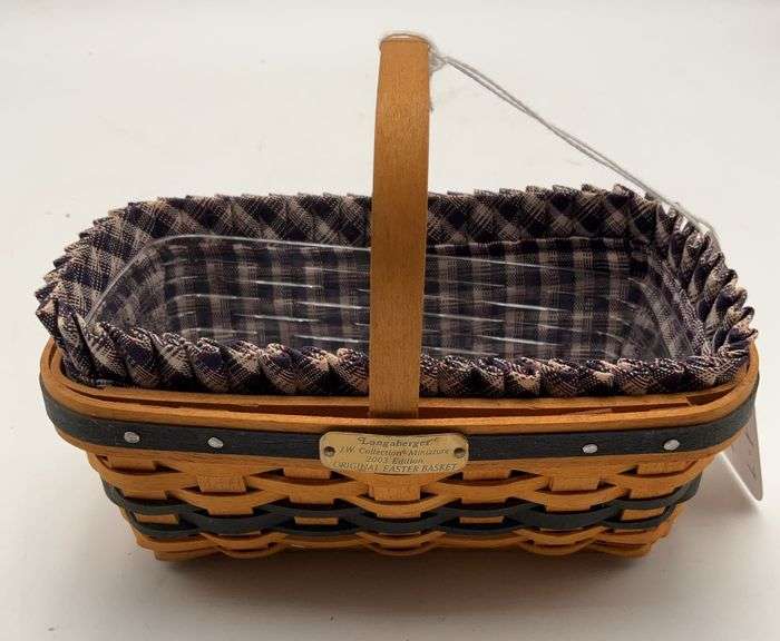2003 j w miniature Easter basket liner, protector with box
