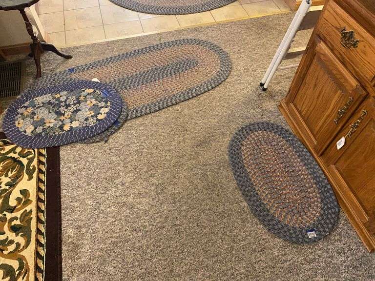 Braided rug lot 29x18, 59x25, 98x64