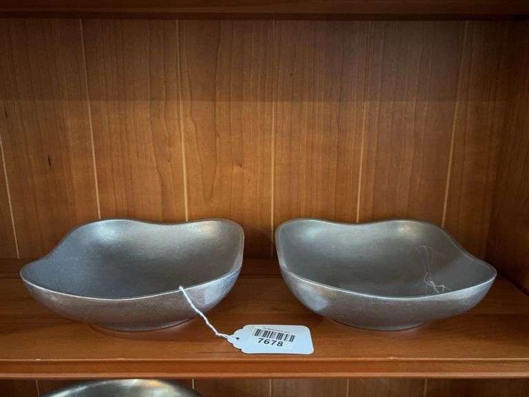 Two Wilton armetale square bowls
