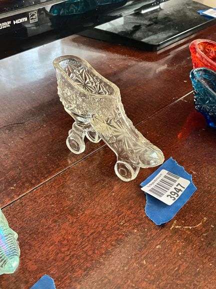 Clear glass novelty slipper on roller skate