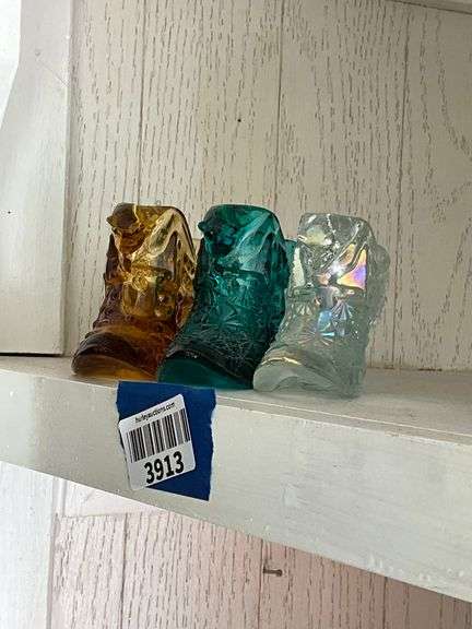 Three Fenton glass cat in shoes: amber, teal, iridescent