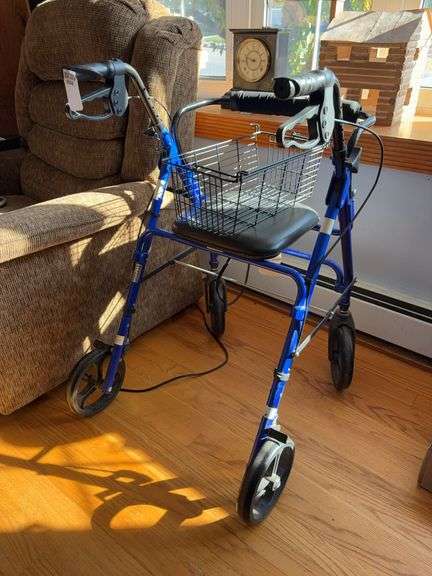 Guardian roller walker w/ hand brakes, wire basket