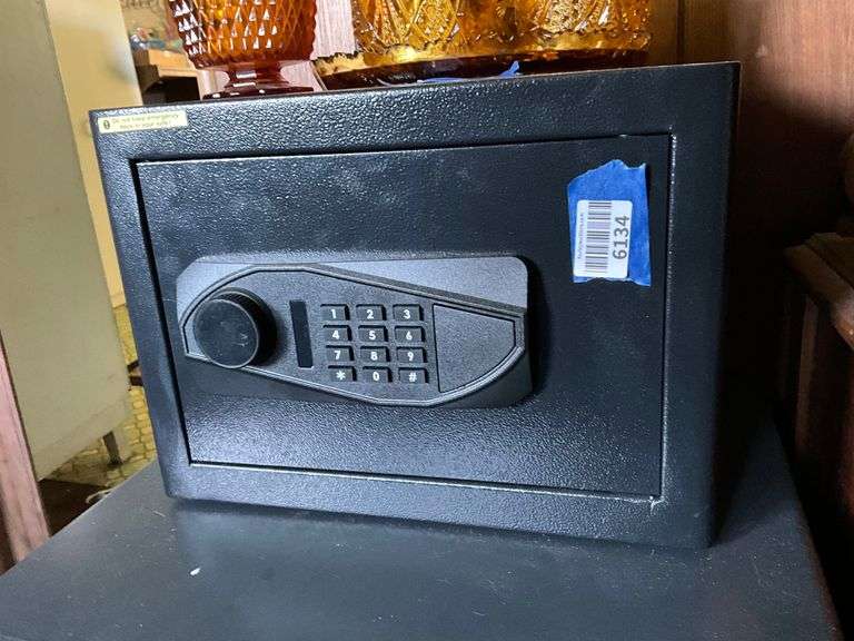 Electronic safe 14x10x12