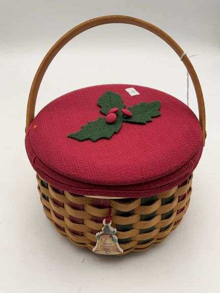 2003 Christmas collection caroling basket liner, protector handle grip, tie on, lid and extra liner