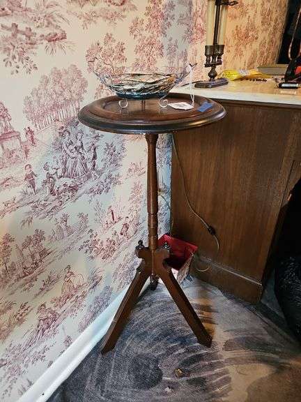 Victorian Calling Card Stand w/ calling card basket & cards