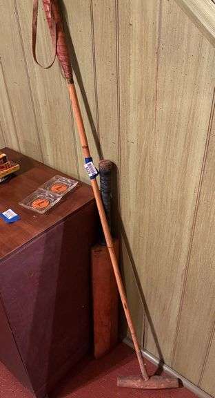 Polo Mallett and cricket bat