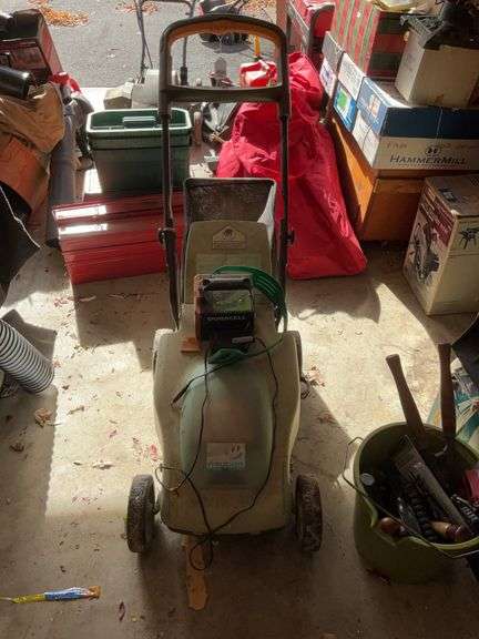 Neuton cordless lawn mower
