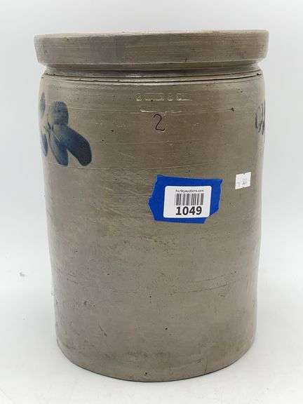 P. HISER & SONS WASHINGTON D.C. 2-gallon stoneware crock w/ freehand cobalt floral decor