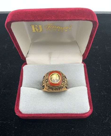 Gent's ring: Washington Redskins sz: 10