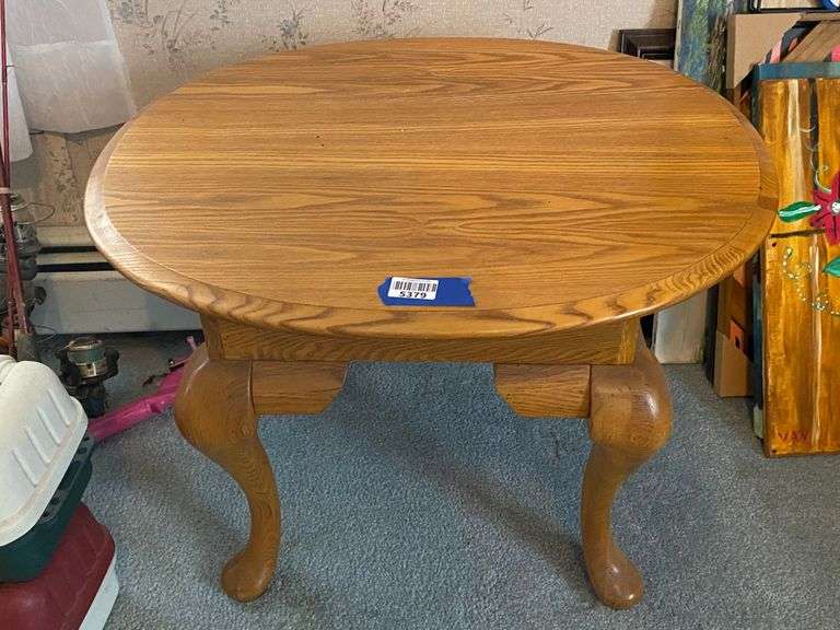 Queen Anne oak oval end stand 26.5x23x19