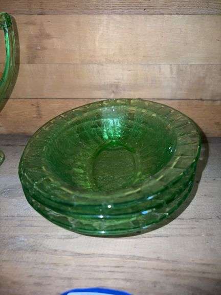 Three uranium Poinsettia green depression glass oval bowls