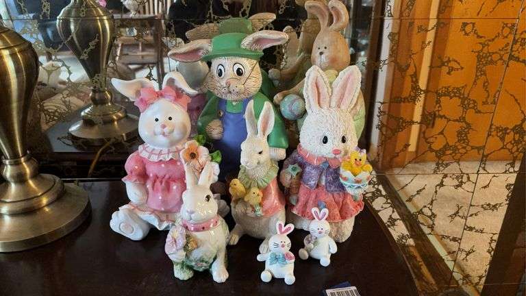 Easter rabbit figure collection