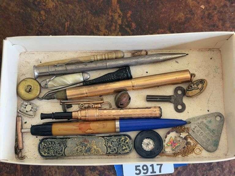 Collectibles lot: pocket knives, pens/pencils, bone bodkin, button hook, misc