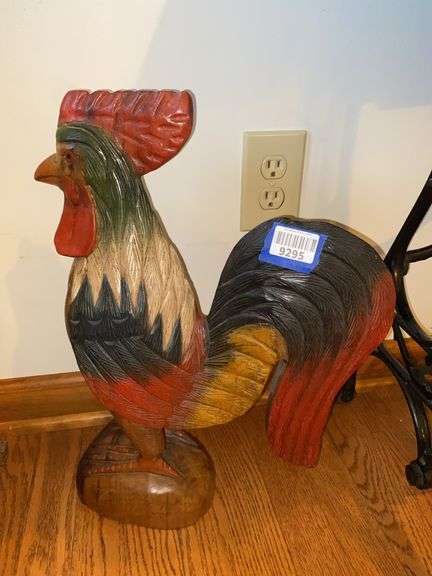 Folk Art carved rooster figure w/ polychrome paint