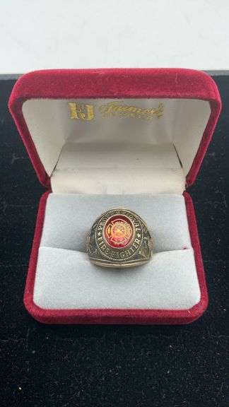 Gent's ring: Professional Fire Fighter sz: 10