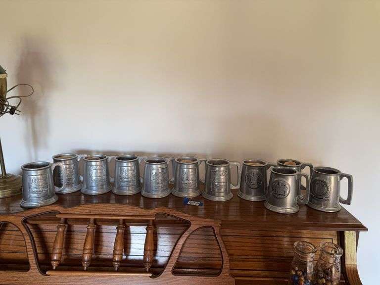 Eleven vintage Wilton armetale Waynesboro/Greencastle souvenir mugs
