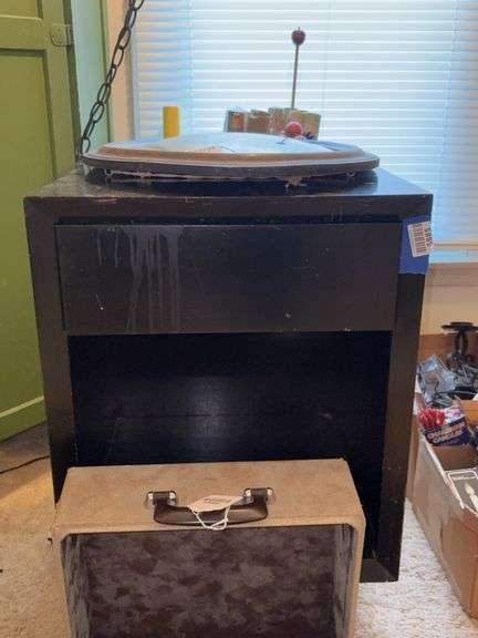 Black end stand w/ drawer 18x18x28