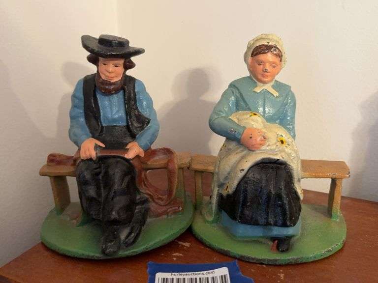 Cast iron Amish couple bookends pair