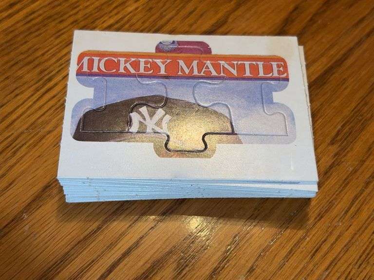 Mickey Mantle puzzle baseball cards