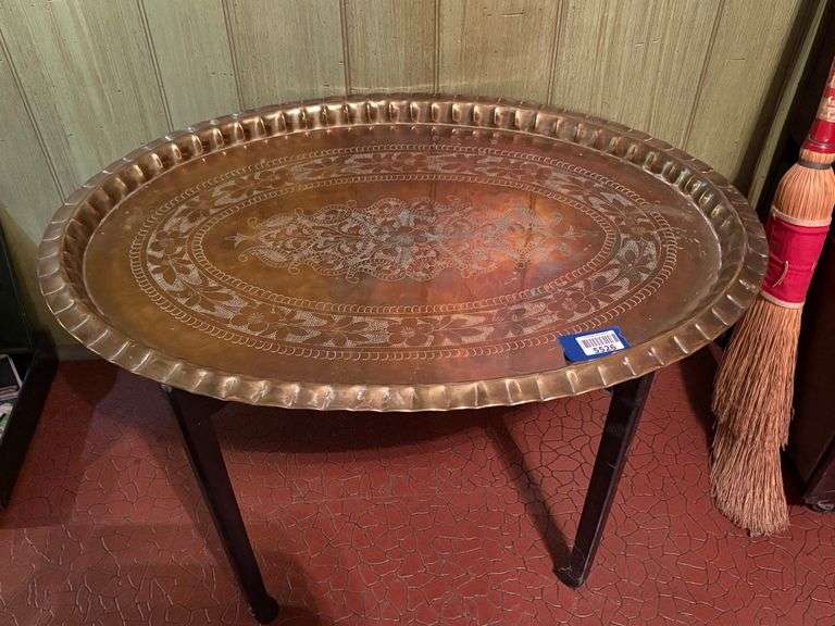 End Stand/Table w/ brass top & folding leg bass 30.5x21.5x18.5