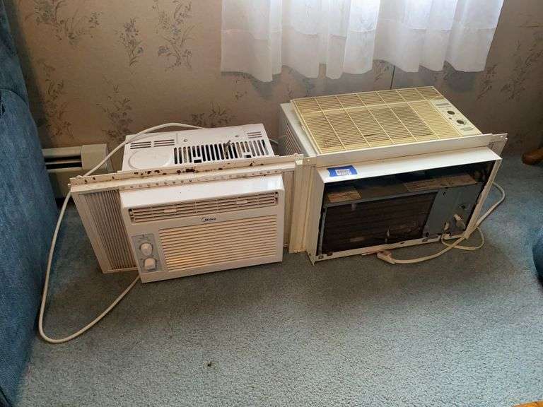 Two window AC units: Midea 5000BTU and Fedders