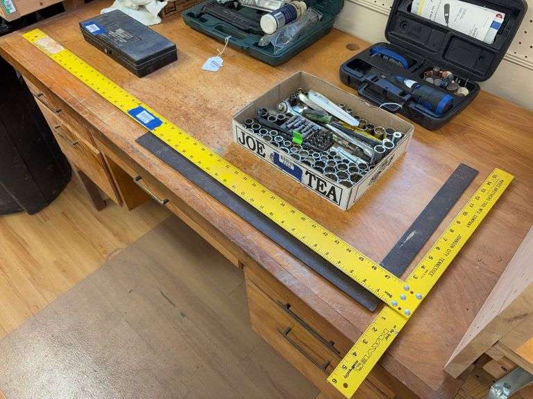 Carpenters T-Square & Carpenter’s Square