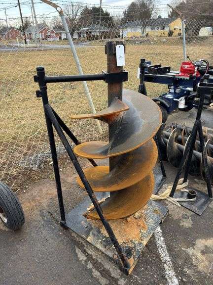 Approx 24 inch Loweman Auger - Hurley Real Estate & Auctions
