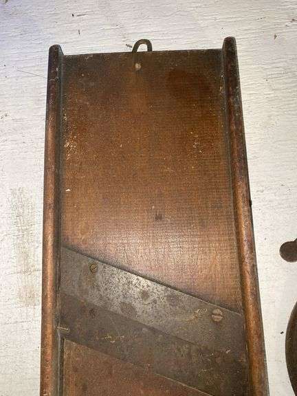 Slaw board, cast iron apple peeler